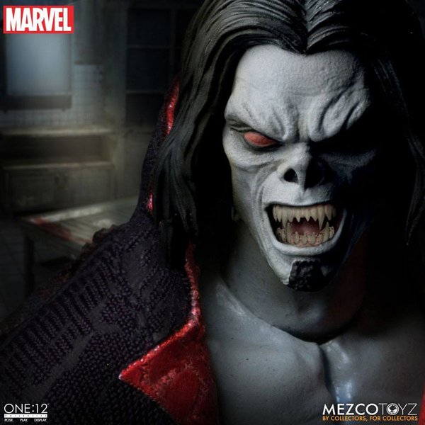Mezco Toyz Marvel Universe Actionfigur mit Leuchtfunktion Morbius (Vorbestellung für Mai 2022)