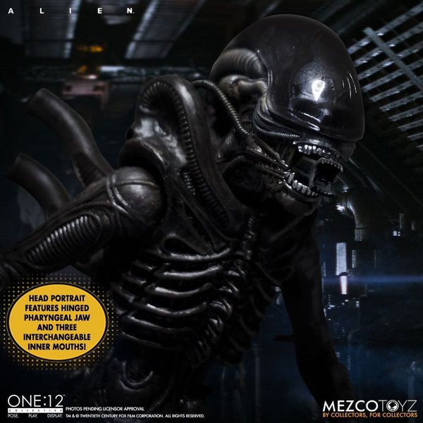 Mezco Toyz The One:12 Collective Actionfigur Alien (April 2023)