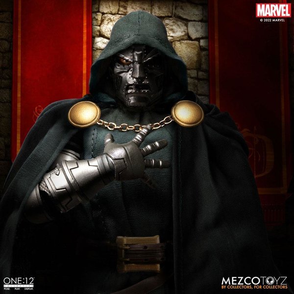 Mezco Toyz Marvel The One:12 Collective Actionfigur 1/12 Doctor Doom